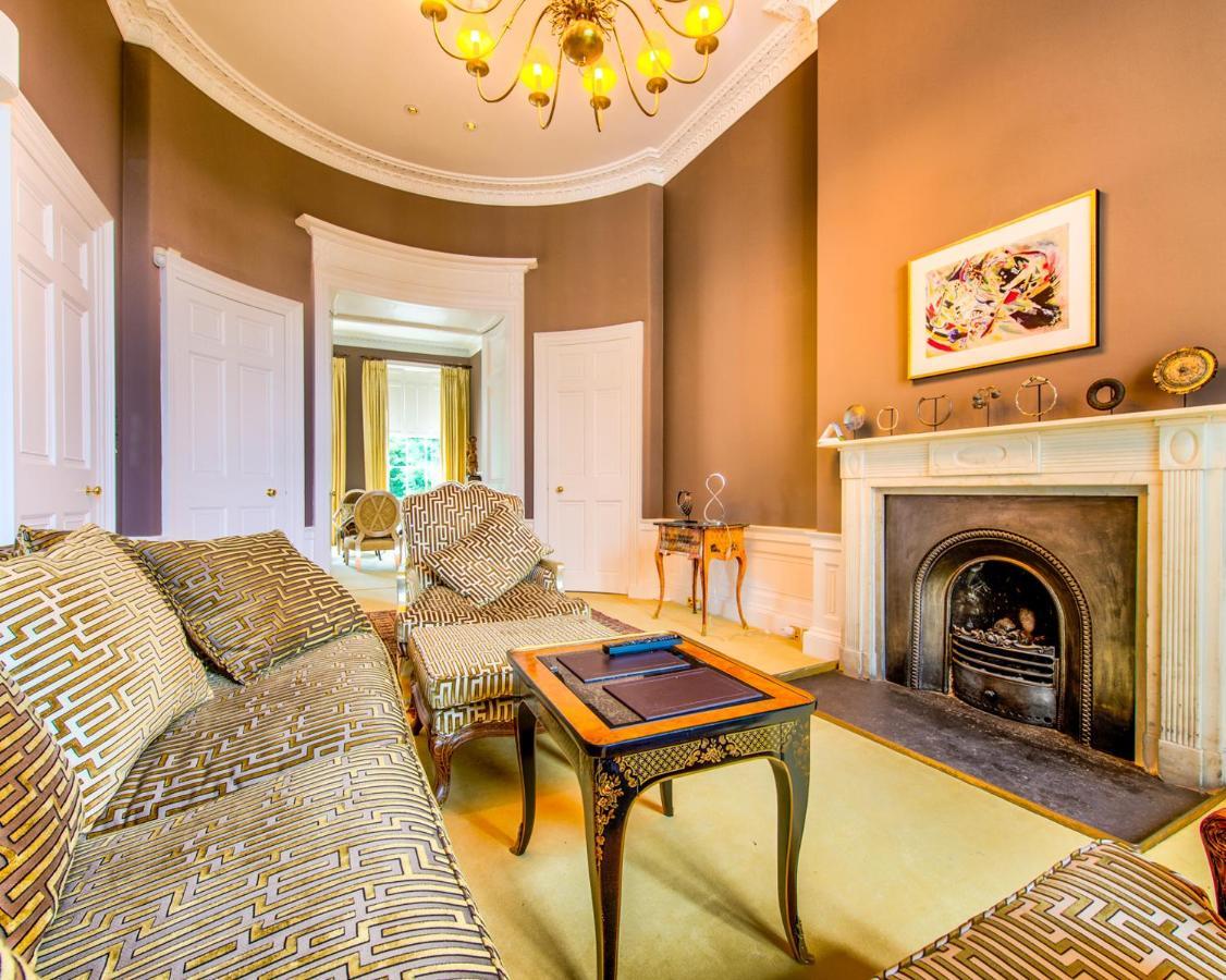 Beautiful City Centre Georgian 4 Bed Townhouse With Private Garden Эдинбург Экстерьер фото
